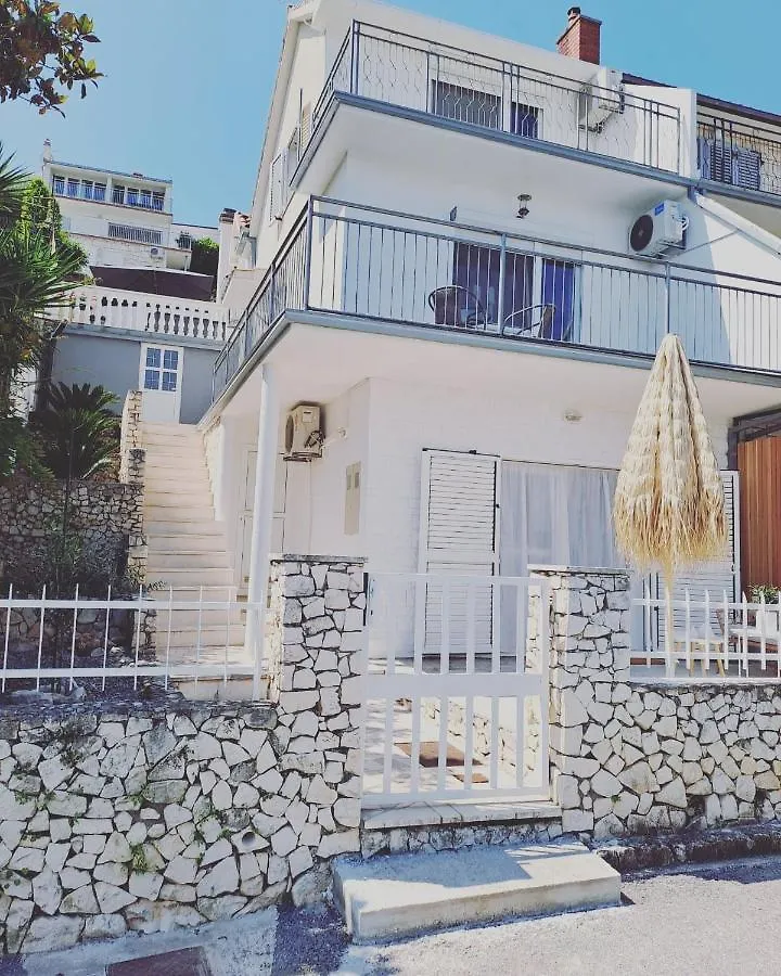 Vakantiehuis Ciovo Trogir